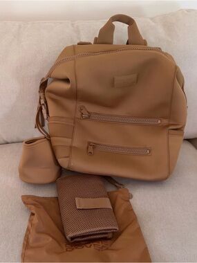 Indi Diaper Bag Backpack Large size in color camel